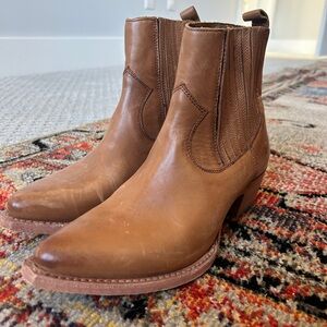 Frye Sacha Leather Chelsea Boots
